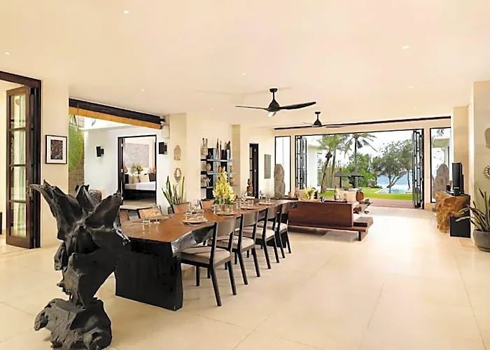 Daisy 5 Bedroom Private With Sea View