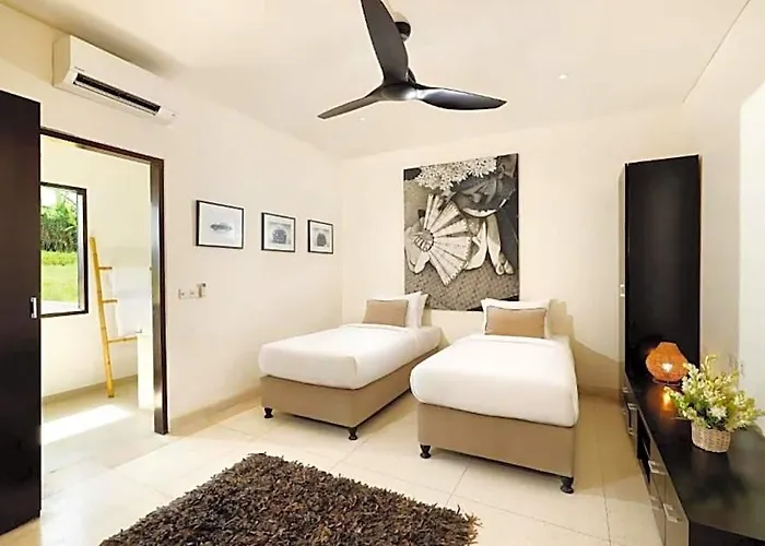 Villa Daisy 5 Bedroom Private With Sea View